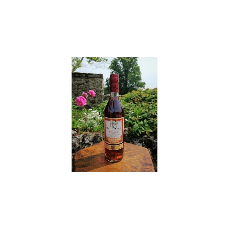 Pineau des Charentes rouge Veuve Baron & Fils Pineau des Charentes rouge Veuve Baron & Fils